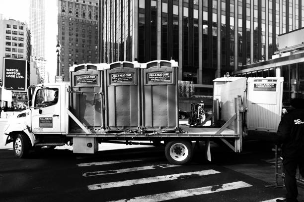 Best Portable restroom trailer rental  in Sandwich, IL